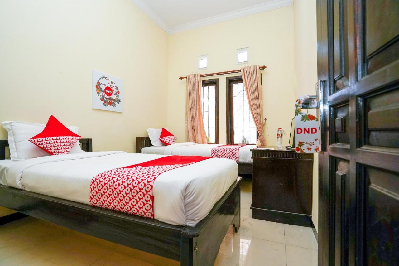 Oyo 1087 Homestay Potato House Bromo Dış mekan fotoğraf